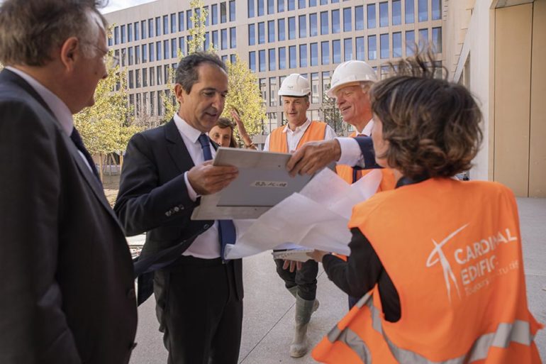 Viite de Patrick Drahi à Télécom Paris Palaiseau