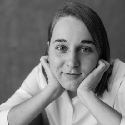 Alisa Barkar, doctorante élue (vignette lettre, source LinkedIn)