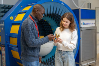 Nous rejoindre : illustration laboratoire